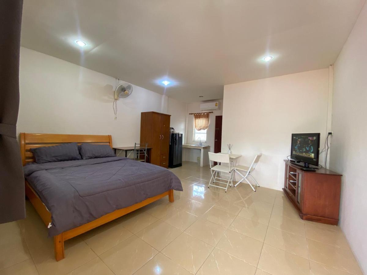 Bangtao Corner Apartment Банг Тао Бийч Екстериор снимка