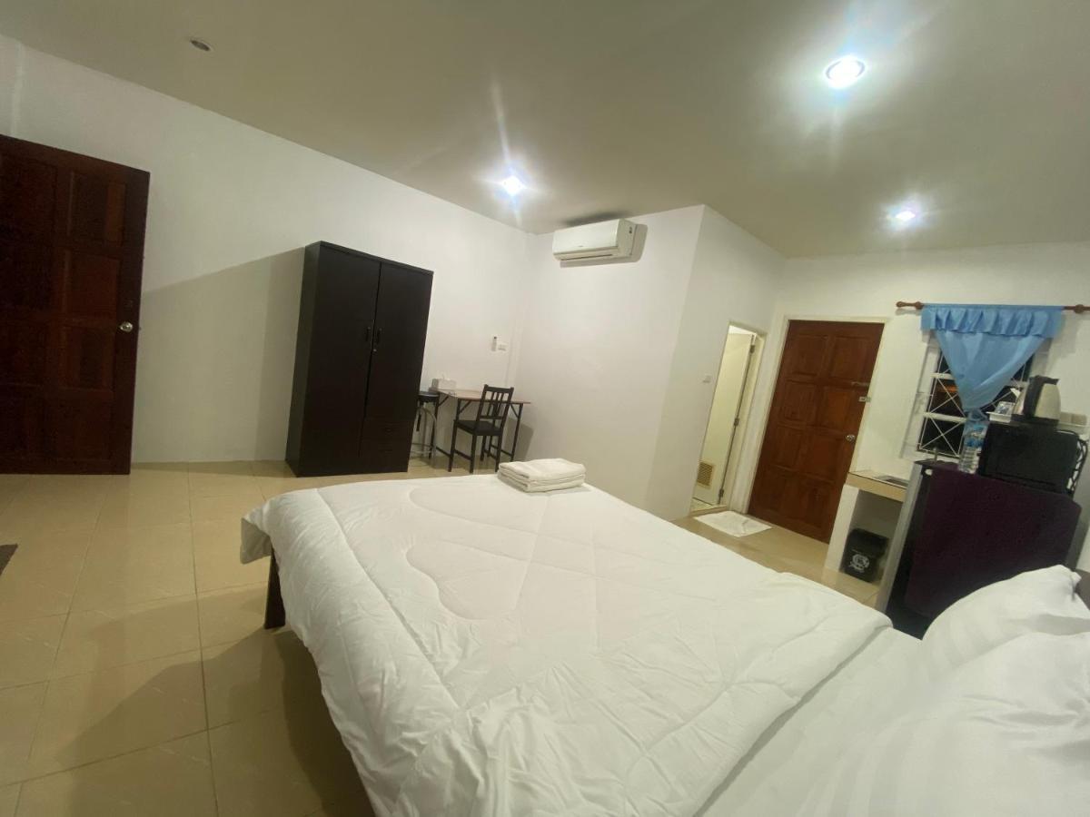 Bangtao Corner Apartment Банг Тао Бийч Екстериор снимка