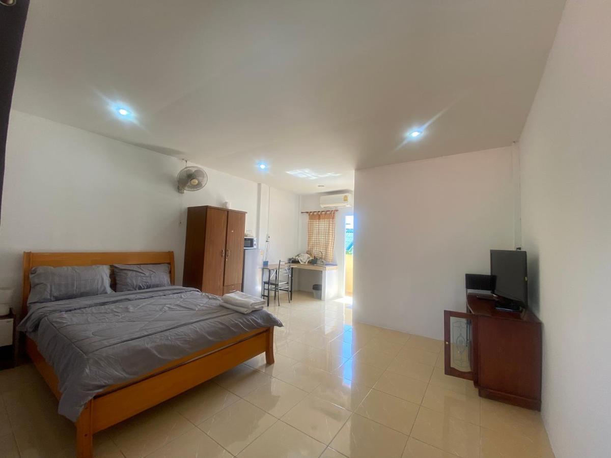 Bangtao Corner Apartment Банг Тао Бийч Екстериор снимка